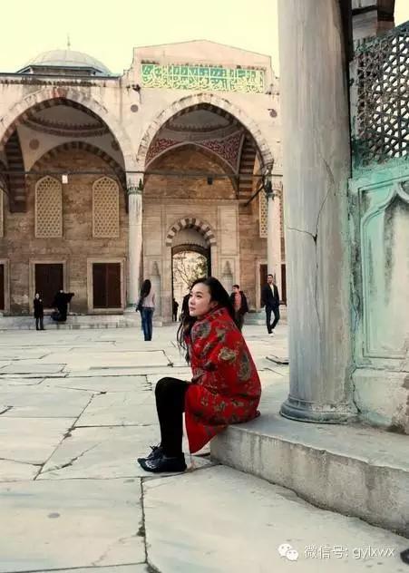 明星旅行糗事一籮筐 總有一個萌到你！