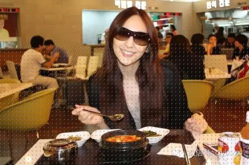 明星旅行糗事一籮筐 總有一個萌到你！