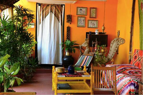 出國旅行 除了酒店還能睡在哪兒？