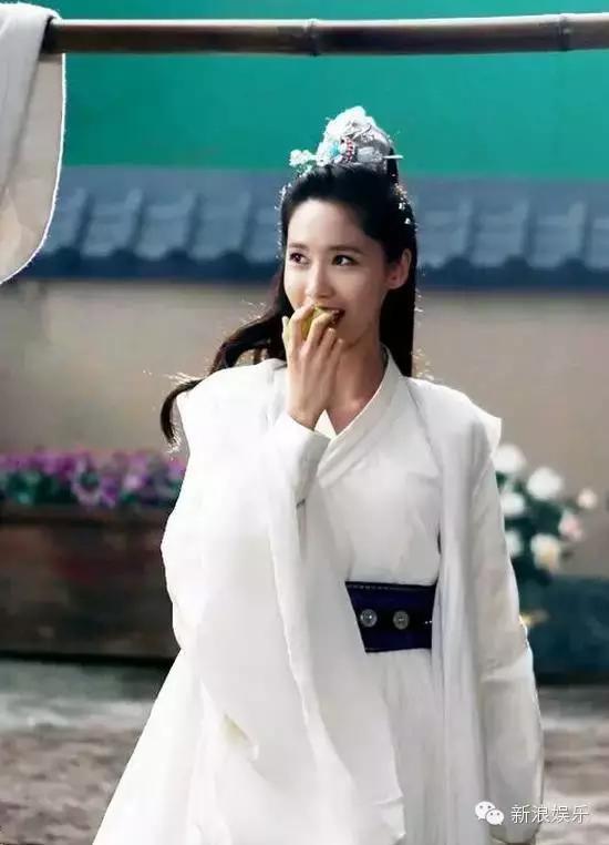 允兒招架不住古裝？韓國女星古裝LOOK一覽 誰贏了？