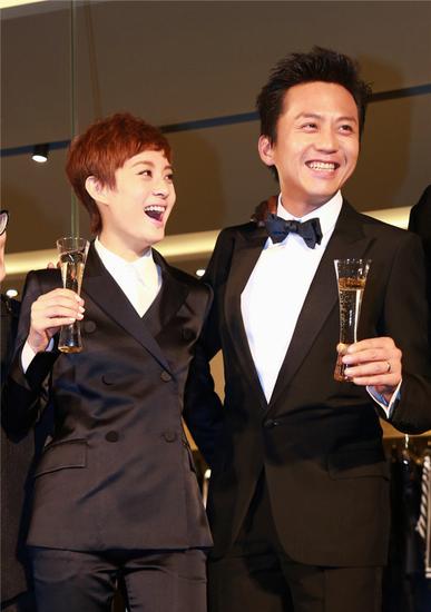 我們不僅是夫妻，還是哥們，好嗎？！