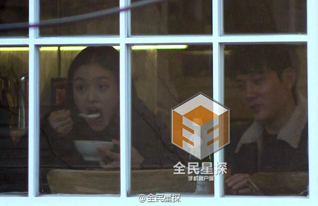 馮紹峰與林允甜蜜同居 馮紹峰與林允甜蜜同居