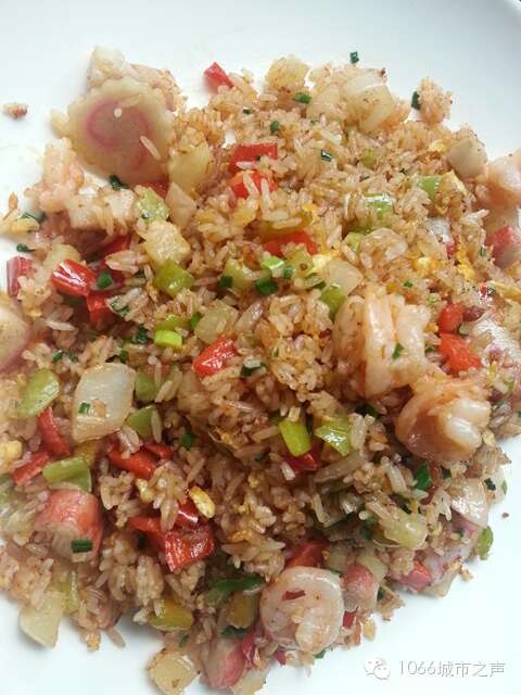 泰皇炒飯！神馬閣，反正以后我是不去了！