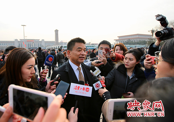 全國人大代表劉永好 全國人大代表劉永好