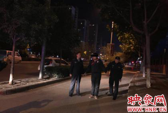 指認犯罪現(xiàn)場。