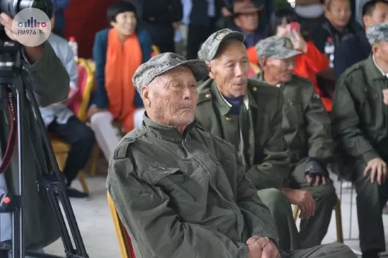 臺上展風采，臺下笑開懷