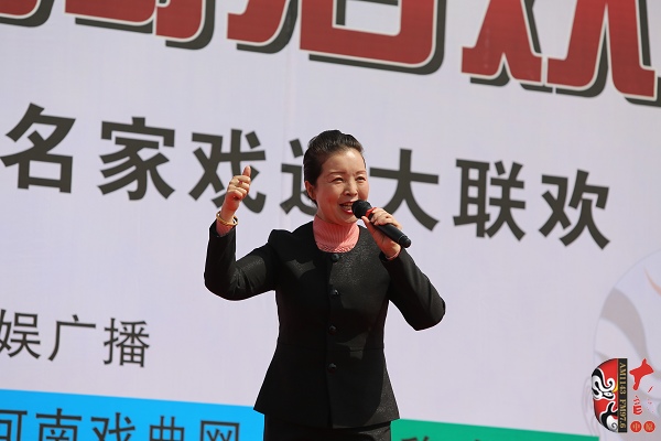 洛陽(yáng)市豫劇院副院長(zhǎng)、豫劇二團(tuán)團(tuán)長(zhǎng)陳大華演唱豫劇《穆桂英掛帥》選段