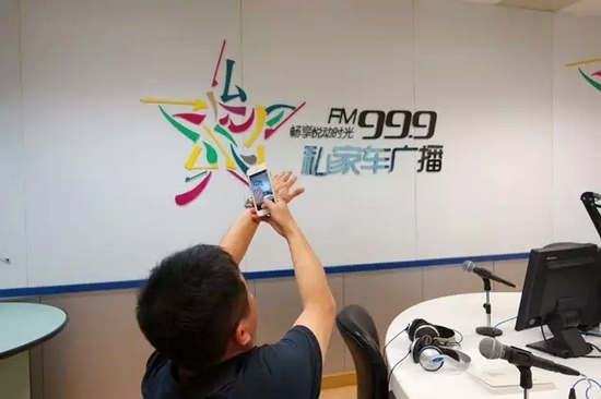 一言不合就撫摸鄭州，那怎么能少了我們私家車999？