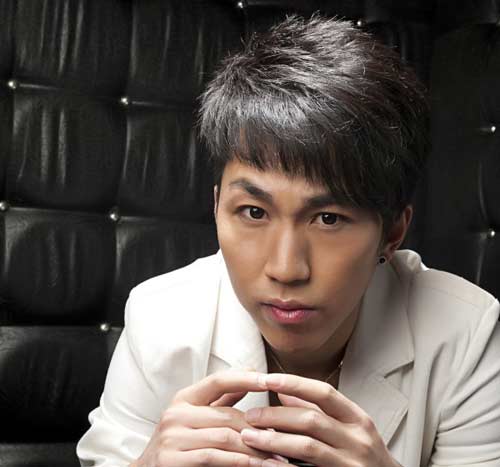 晨風(fēng) 晨風(fēng)