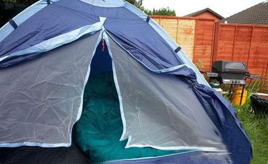 巨型奧運(yùn)五環(huán)掛在倫敦橋上