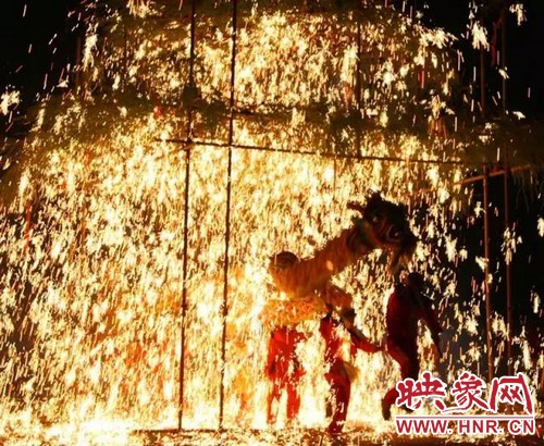 確山鐵花將登上萬眾矚目的春晚舞臺(tái)！