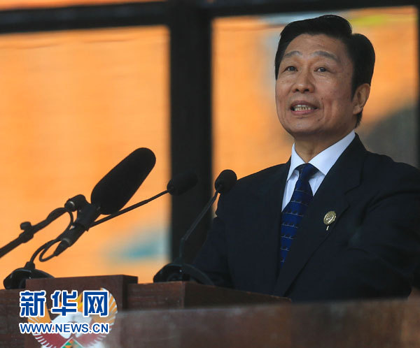 12月10日，國(guó)家副主席李源潮在南非約翰內(nèi)斯堡出席南非政府為前總統(tǒng)曼德拉舉行大型官方追悼活動(dòng)并致辭。