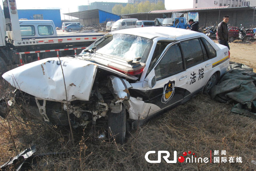 南陽(yáng)一警車(chē)因司機(jī)醉駕致路人2死5傷 南陽(yáng)一警車(chē)因司機(jī)醉駕致路人2死5傷