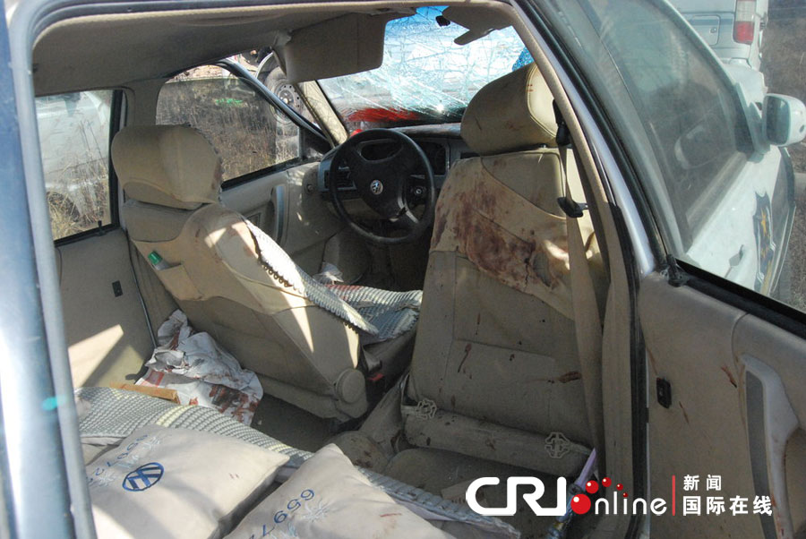 南陽(yáng)一警車(chē)因司機(jī)醉駕致路人2死5傷 南陽(yáng)一警車(chē)因司機(jī)醉駕致路人2死5傷