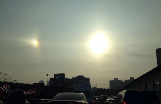 上?，F(xiàn)“3個太陽”