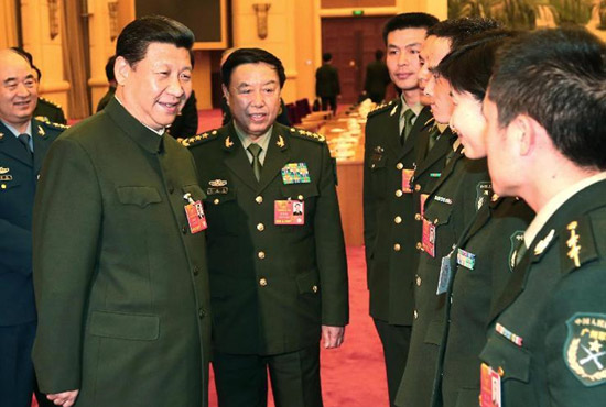 中共中央總書記、中共中央軍委主席習近平出席十二屆全國人大一次會議解放軍代表團全體會議并發(fā)表重要講話。