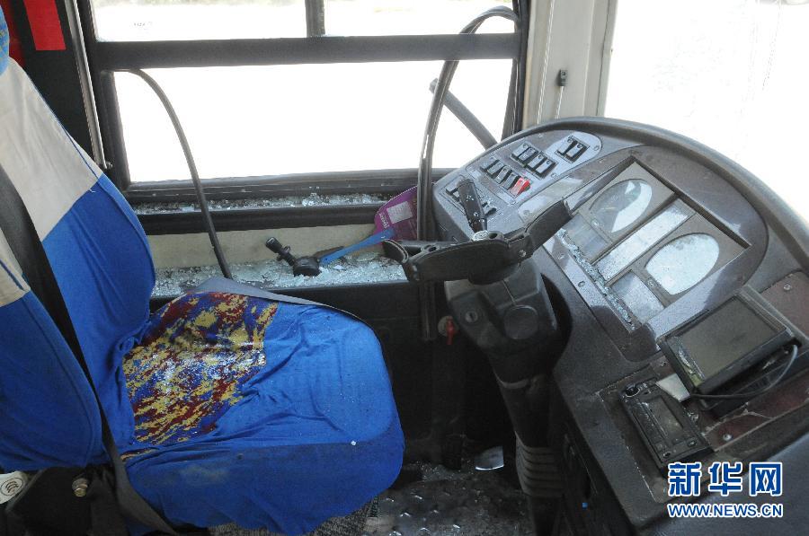 　事發(fā)公交車(chē)駕駛室（8月20日攝）。
