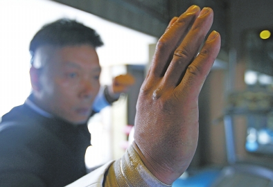 少林寺將辦無遮大會 鐵砂掌、二指禪等絕技現(xiàn)身