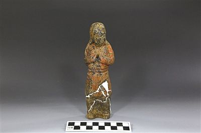 1號(hào)墓出土的陶俑。新華社發(fā)