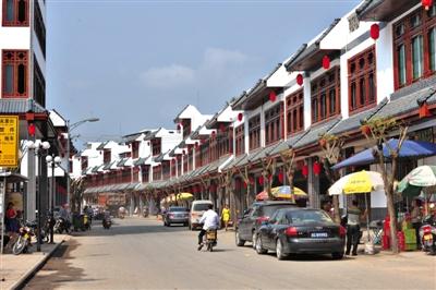2014年3月16日，海南瓊海市，正在進(jìn)行城鎮(zhèn)化改造的萬泉鎮(zhèn)新貌。圖/CFP