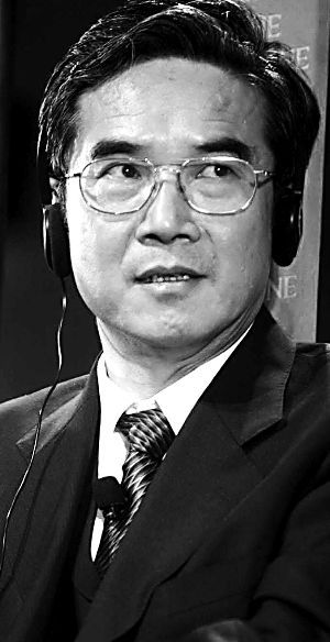 　中國石油化工集團公司原總經(jīng)理、中國石油化工股份有限公司原董事長陳同海