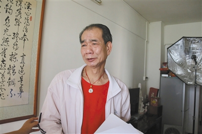 嫖娼事件后，區(qū)少坤向記者訴說委屈，他說：“這是一個圈套”。李根 攝