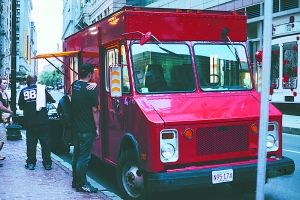 “無二烤肉”營業(yè)現(xiàn)場。