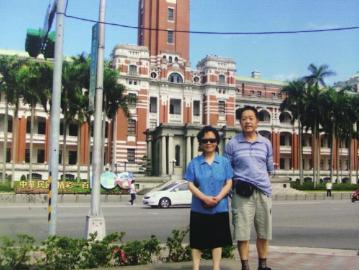 7旬夫婦4年走遍大半中國 還要攜手看世界 7旬夫婦4年走遍大半中國 還要攜手看世界