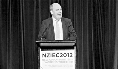 我非常重視新西蘭作為國際留學大國的聲譽，新西蘭教育在英語國家內(nèi)是排得上前五名的。新西蘭的大學會重視自己的聲譽，不會輕易縱容自己的學生。