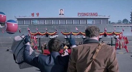 　《采訪》的第一條預(yù)告片引來高達(dá)300多萬的點(diǎn)擊率。