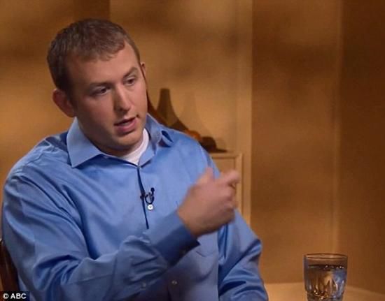 槍殺黑人青年的弗格森警員威爾遜首度在電視上露面，就這起案件接受美國(guó)廣播公司(ABC)的專訪。