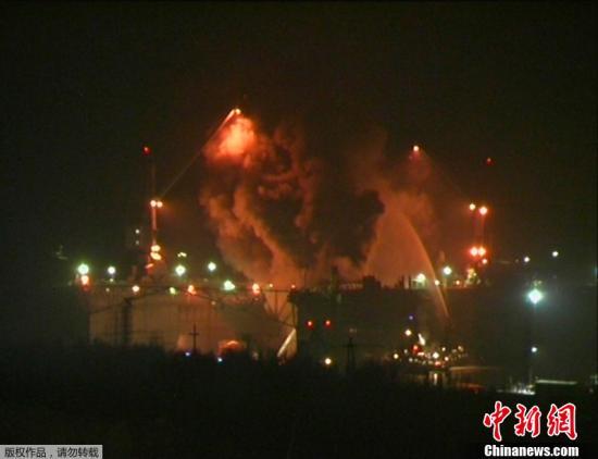 資料圖：2011年12月29日晚間，俄羅斯摩爾曼斯克州一艘名為“葉卡捷琳堡”號的核潛艇起火。