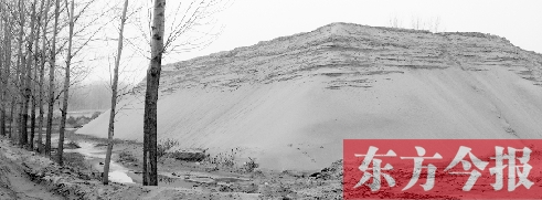 蔣西昌開(kāi)設(shè)的砂場(chǎng)經(jīng)營(yíng)多年，但至今未遭到過(guò)處罰