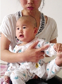 經(jīng)過幾個(gè)月治療，涵涵的病情好轉(zhuǎn)多了。