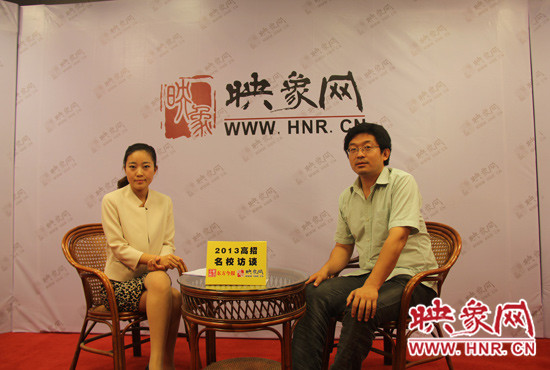 　6月23日，清華大學河南招生組組長謝旭東做客映象網(wǎng)“2013高招名校訪談”節(jié)目