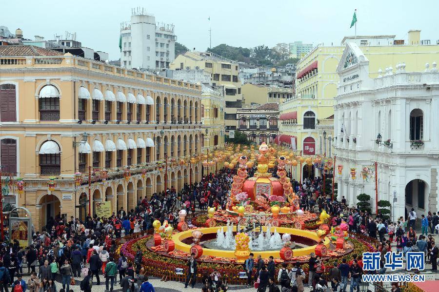 （晚報）（3）澳門春節(jié)長假現(xiàn)人潮