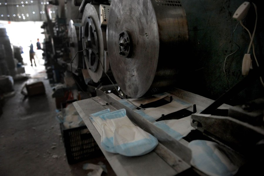 窩點(diǎn)制售山寨衛(wèi)生巾