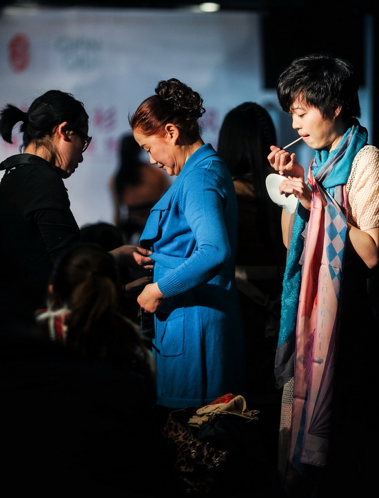 新農(nóng)村新女性T臺秀 新農(nóng)村新女性T臺秀