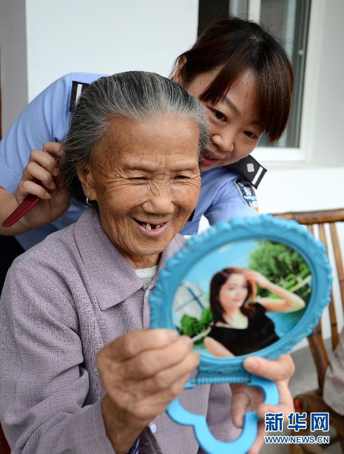 那些年，感動(dòng)過我們的母親