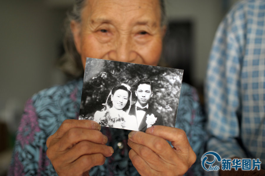 “不求天長地久 只愿今生共相伴” “不求天長地久 只愿今生共相伴”