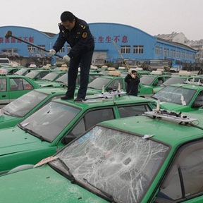 合肥銷(xiāo)毀100輛黑出租