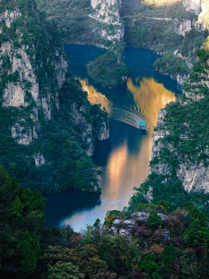 青龍峽、峰林峽景區(qū)推出女性免票月優(yōu)惠活動