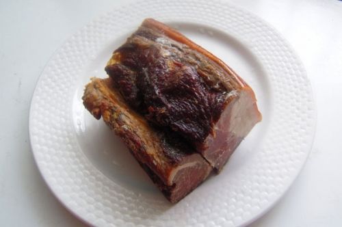 出國(guó)旅游海關(guān)檢查有講究 啥能帶啥不能帶？