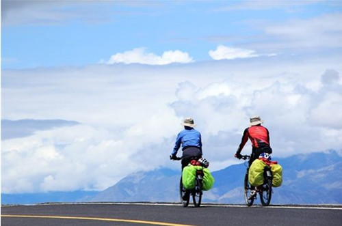 畢業(yè)旅行性?xún)r(jià)比最高的5種出游方式