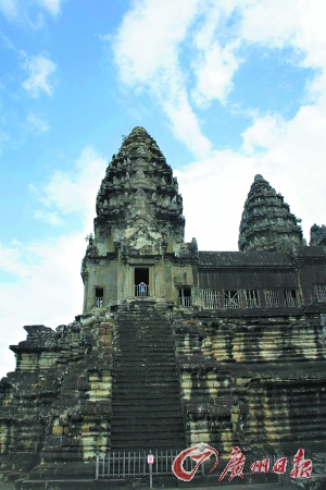 小吳哥,就是開頭提及的吳哥窟代表性景致的所在地。