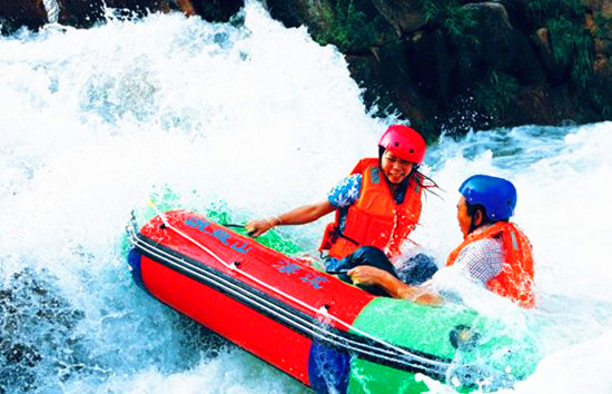 畫(huà)眉谷里high翻天 畫(huà)眉谷里high翻天