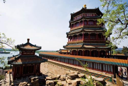 北方的皇家園林象征著盛世的繁華。