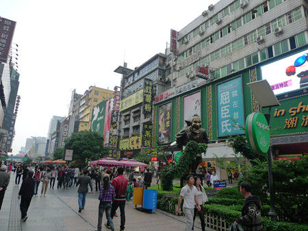 “不跟隨”的長沙 城市漫游者的美好時代