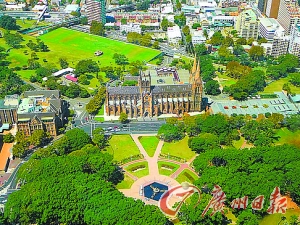 　　悉尼海德公園。