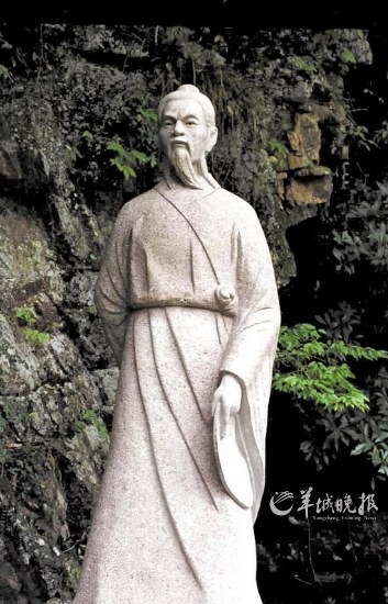 徐霞客在浙江臺(tái)州天臺(tái)山的塑像。